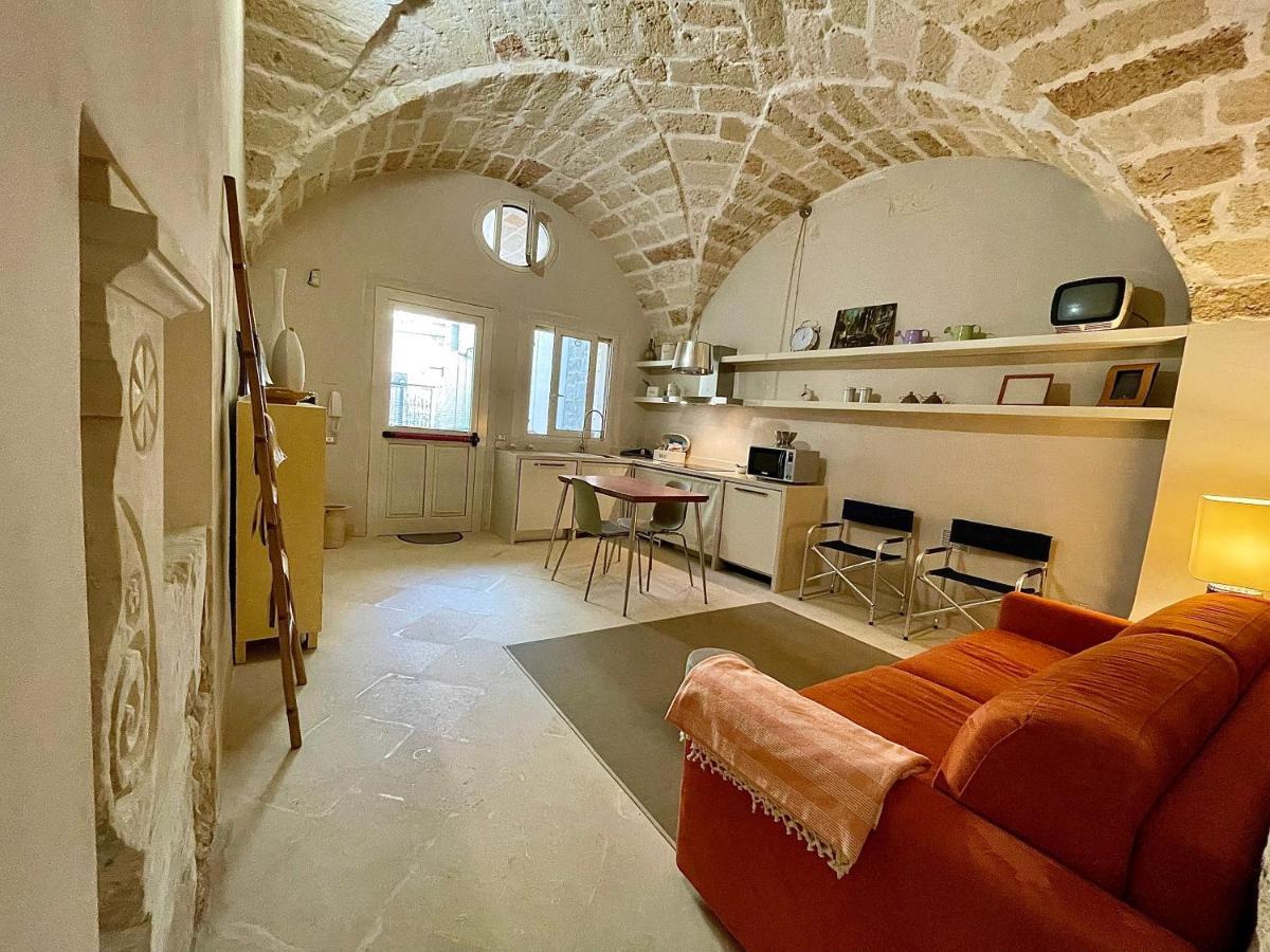 Palazzo De Carlo E Il Parco Dei 7 Pozzi Bed and Breakfast Λέτσε Εξωτερικό φωτογραφία