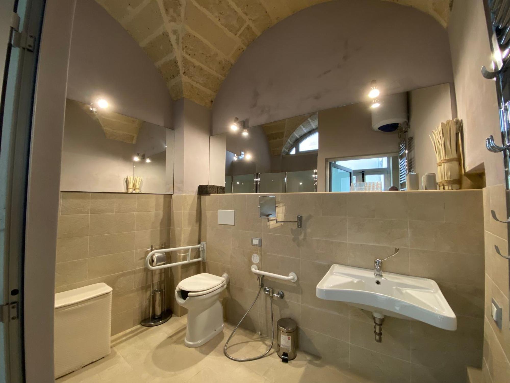 Palazzo De Carlo E Il Parco Dei 7 Pozzi Bed and Breakfast Λέτσε Εξωτερικό φωτογραφία